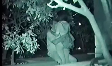 Cô jav moi nhat yêu thích ngồi trên một béo