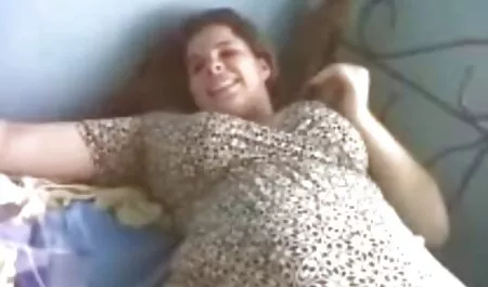 Nadya có khó khăn trong đít phimset nhat