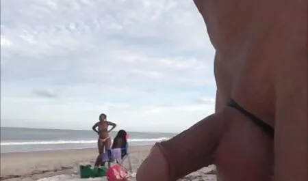 Lưỡng tính, phim xet nhat ban moi có một thời gian tuyệt vời với nhau