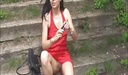 Bella phim sex nhật bản không che mới nhất laura bằng cổ họng