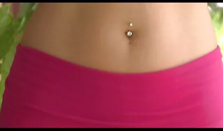 Các chàng liếm phim sex hd nhat ban cơ thể của mỹ la tinh và đưa miệng lớn